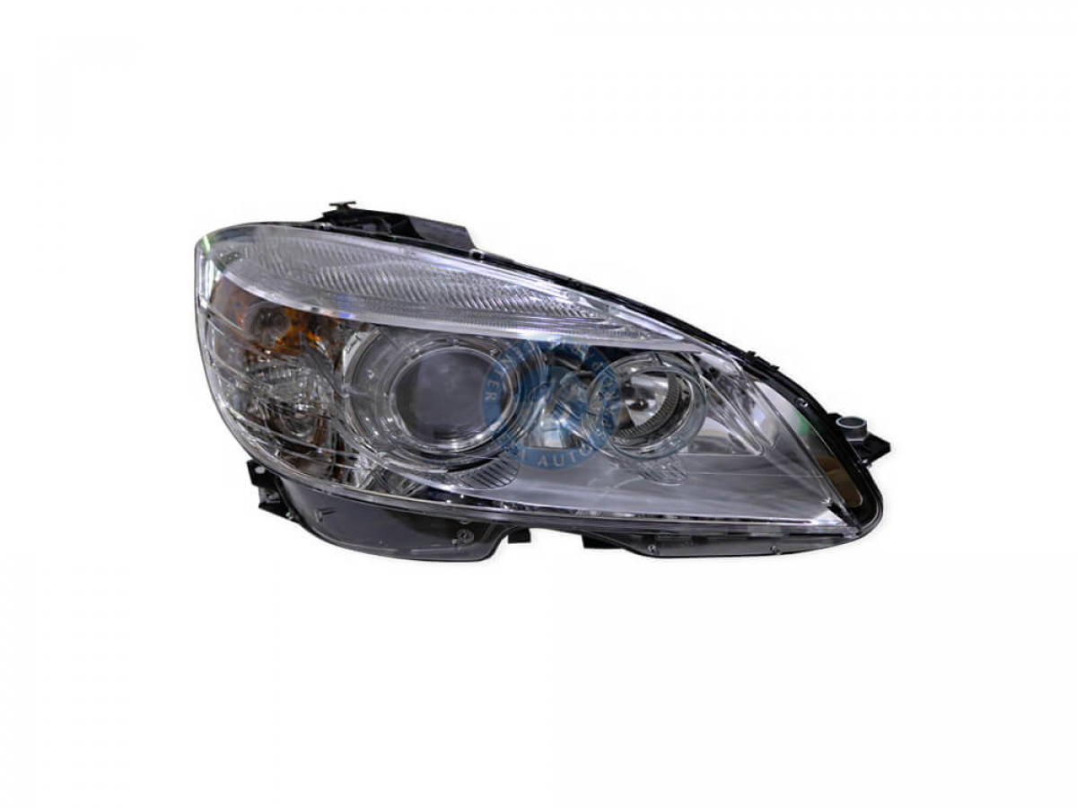 https://vtpart.com/mercedes-c-class-w204-headlamp-xenon-right-2048200259-1200x900